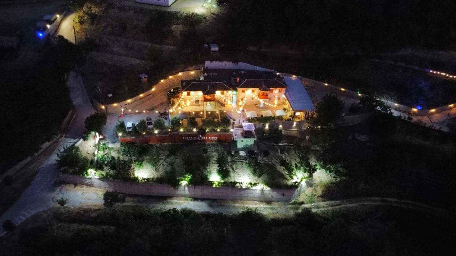 Hotel Keshtjella Xhabeqos Ljaknasi Zewnętrze zdjęcie